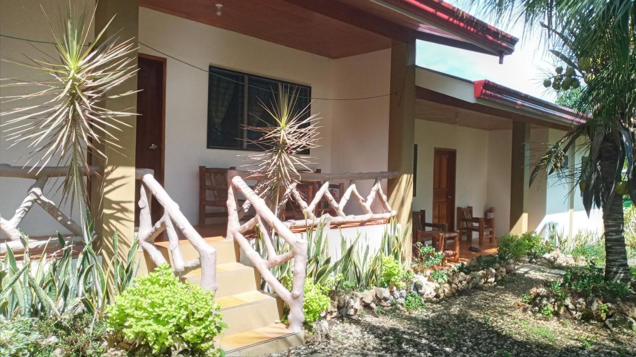 Casa James Apartment, Rooms , Pool And Restaurant Siquijor Εξωτερικό φωτογραφία