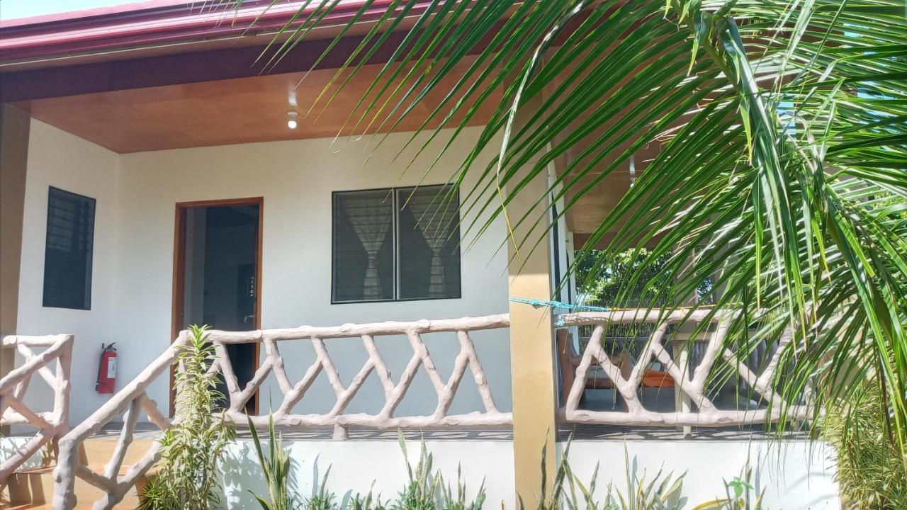 Casa James Apartment, Rooms , Pool And Restaurant Siquijor Εξωτερικό φωτογραφία
